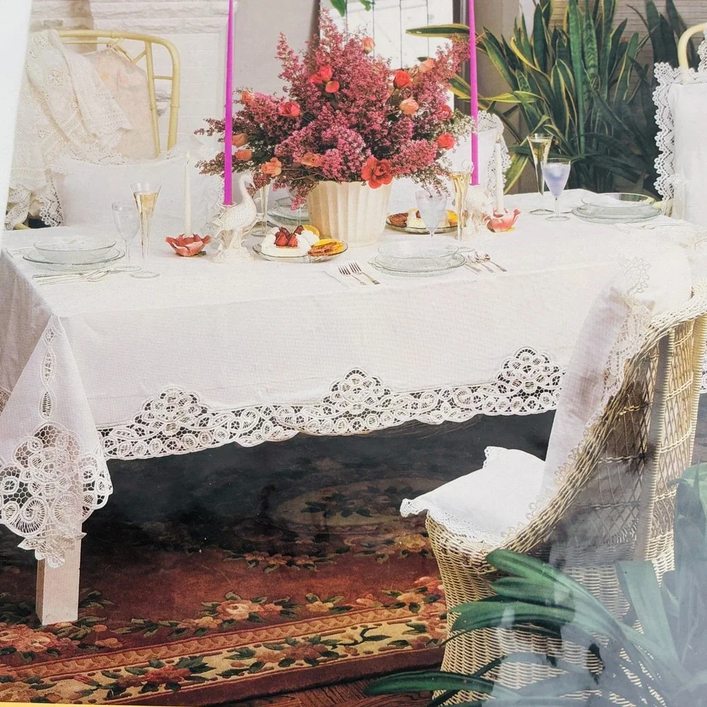 Batten Lace Tablecloth‎ 72